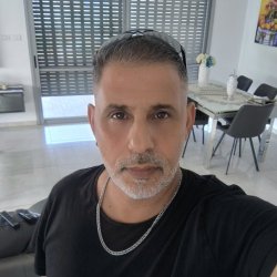 צחי