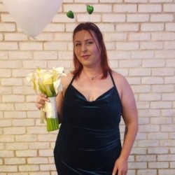 Alona